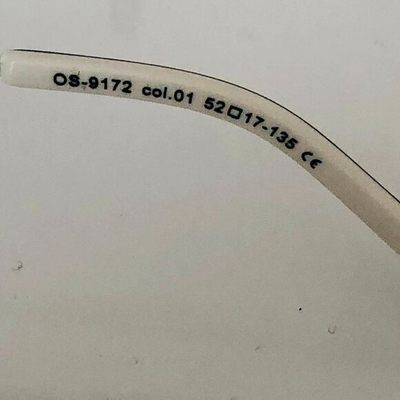 NWT-Izumi Women eyeglass frames black & white - Picture 5 of 10